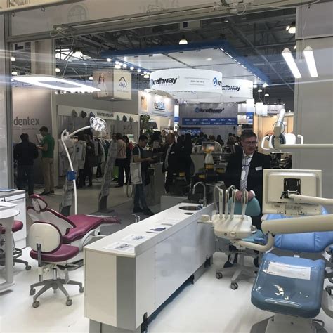 БиномТех - На выставке "Дентал салон 2018" в МВЦ “Крокус Экспо ...