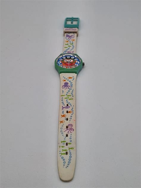Vintage Collectible Sesame Street Ernie Bath Tubby Time Theme Watch