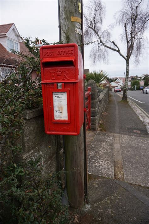 Postbox On Hampton Road Babbacombe Ian S Cc By Sa