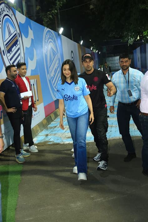 Alia Bhatt And Ranbir Kapoor In A Pic With Nita Ambani At A Football Match On Sunday Night