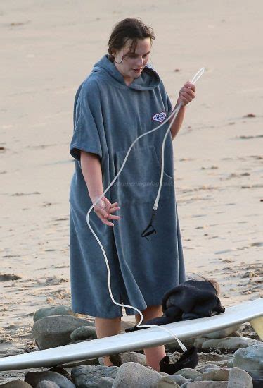 Leighton Meester Nude In Scandalous Porn Video The Fappening Leaked Photos