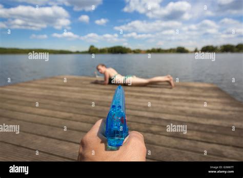 Jeune Fille Bikini Banque De Photographies Et Dimages Haute R Solution Alamy