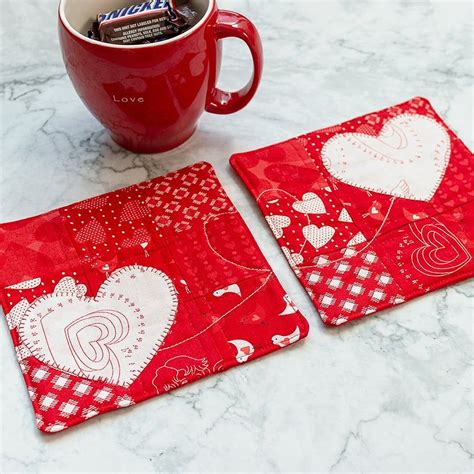 Quilty Valentine S Day Projects Mug Rug Tutorial Mug Rugs