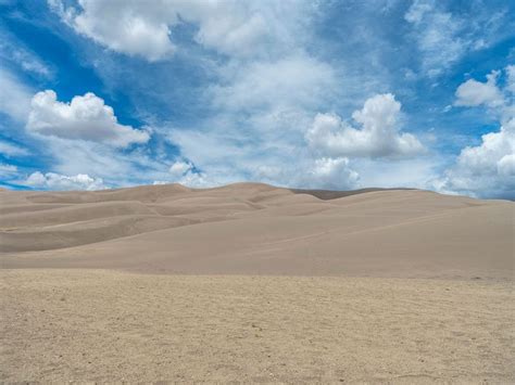 Desert Landscape in Colorado: Open Spaces and Sand Dunes HDRi Maps and ...