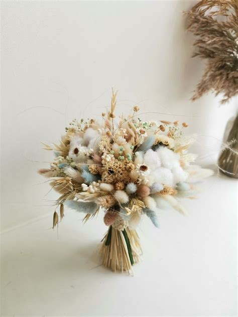 Сухоцветы | Dried flower bouquet, Wedding flowers, Wedding bouquets