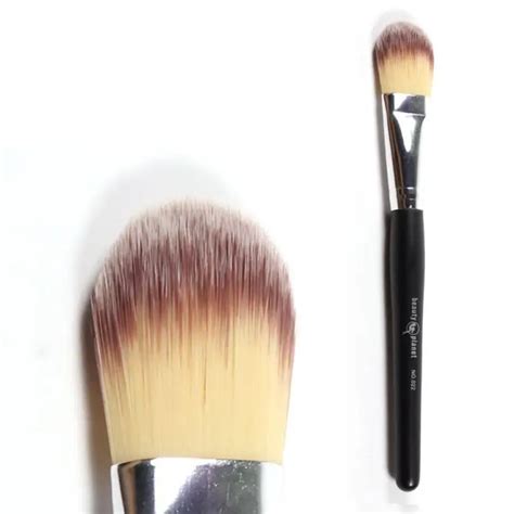 Makeup Brushes Powder Concealer Blush Liquid Foundation Make up Brush ...