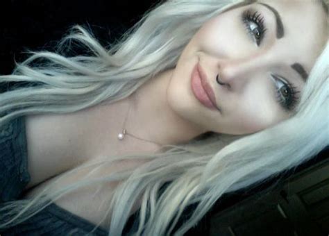 Platinum Blonde Hair Hair Color And Cut Scene Hair Platinum Blonde Hair