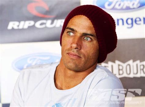 Kelly Slater Still So Hot Kelly Slater Surf Style Clothes Surfing