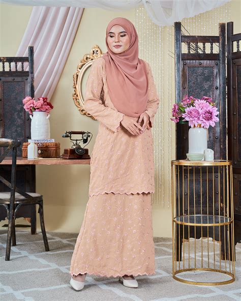 Baju Kurung Moden Sulam Sultanah Suri Peachy Nude Kualiti Designer Harga Luarbiasa