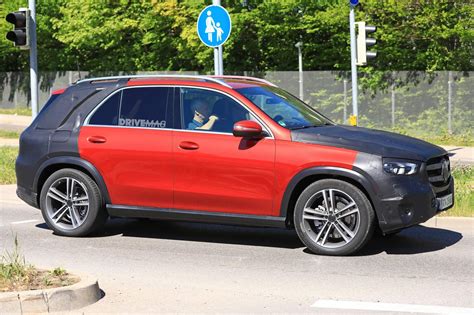 All New 2019 Mercedes Benz Gle Shows More Of Its Body In Fresh Spy