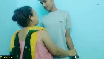 Indian Bengali Aunty Erotic Sex With New Nokor With Clear Audio XNXX
