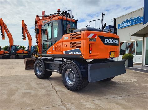 doosan dxw  gebruikte mobiele graafmachines en kranen te koop bij
