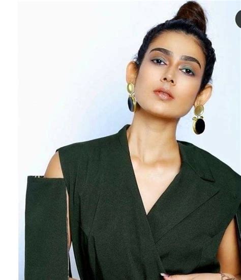 Pin By Sachin Panchal On Aakanksha Beautiful Indian Actress Indian Beauty Indian Actress Hot