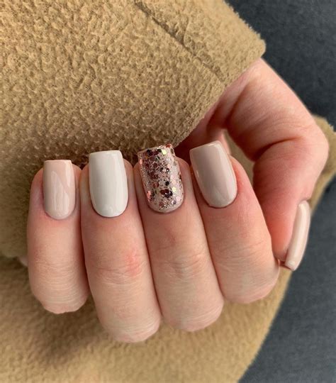 Chic Modern Nude Nail Art Designs For A Soft And Feminine Look