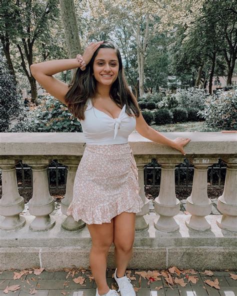 Desi Girl Nude Pics Desi New Pics Hd Sd Dropmms