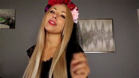 Cute Blonde Sneezes Goddess Kendall Clips Sale