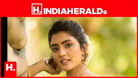 Eesha Rebba Hot Photos In Half Saree