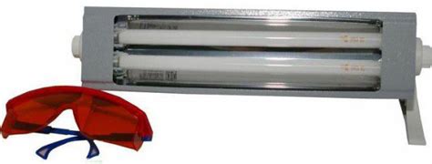 Лампа для загара. УФ-лампа "Солнышко". Мини-солярий домашний