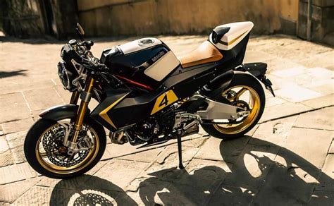 Una Moto Naked Italiana Con Motor Kawasaki Quiere Dominar El Segmento De La Honda Hornet