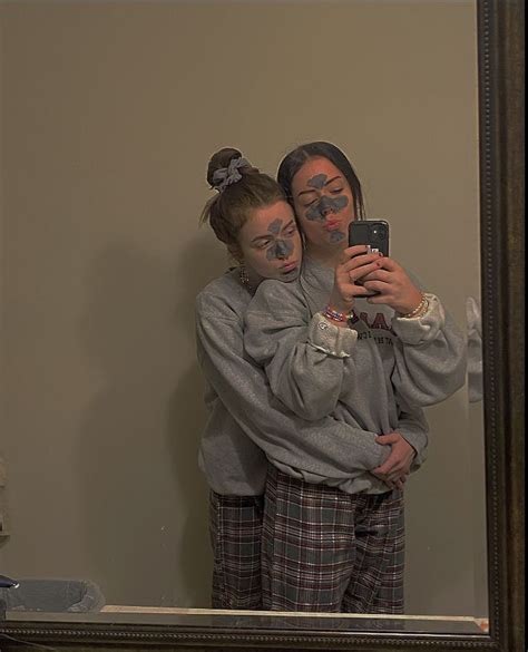 Pin By 𝖇 On 𝐅 Cute Lesbian Couples Girlfriend Goals Lesbian Couple