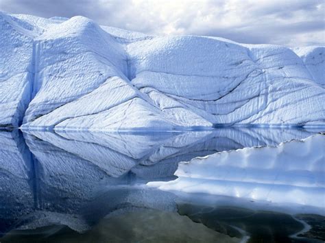 Explore The Amazing World With National Geographic Desktop