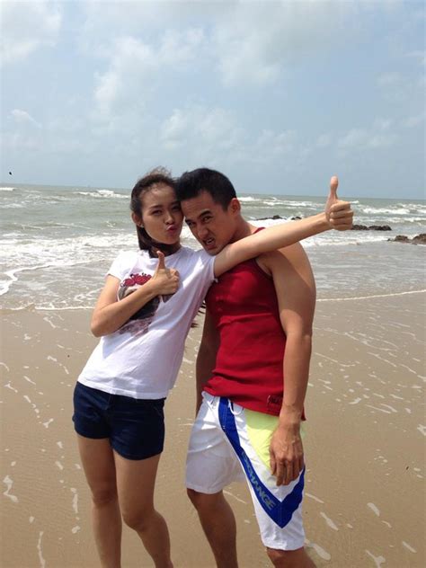 NGẮM ảnh xì tin của CÁC BÀ MẸ HOT GIRL