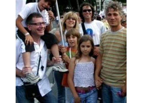 Uno Spettacolo Per Educare I Bambini Alla Cultura Gay La Nuova Bussola Quotidiana