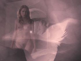 Nude Video Celebs Deborah Francois Nude The Paramedic El