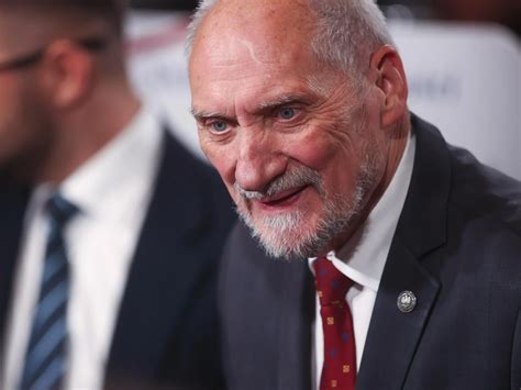 Macierewicz Reaguje Na Raport Mon O Podkomisji Smole Skiej