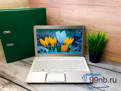 Ноутбук Белый ноутбук Toshiba для работы и учёбы бу с гарантией