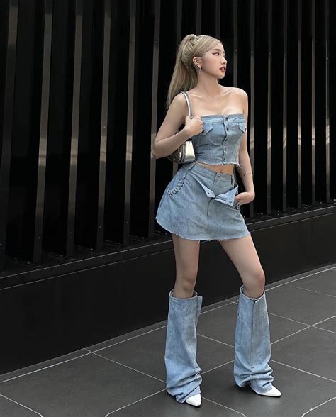 88 Ảnh Lê Thị Khánh Huyền bikini khoe dáng gợi cảm sexy