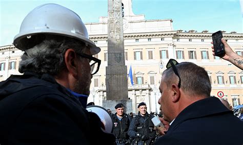 La Protesta Degli Edili Sul Super Bonus Il Popolano