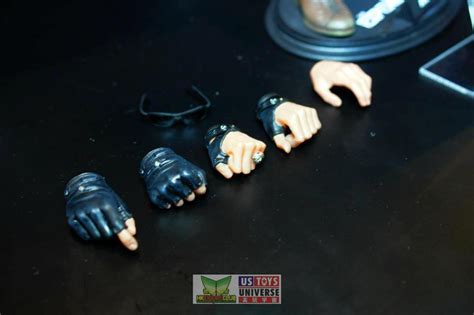 Better Pics Of Hot Toys Display From Ani The Toyark News