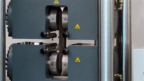 Astm E Notched Bar Impact Test By The Charpy Izod Methods Zwickroell