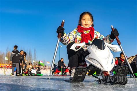 甘肃甘州：冰雪游火热升温 人民图片网