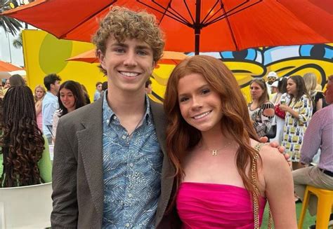 TikTok Star Harper Zilmer's Dazzling Appearance at the Nickelodeon KCA ...