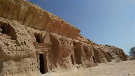 sejarah madain saleh kota terkutuk tempat tinggal kaum tsamud hot