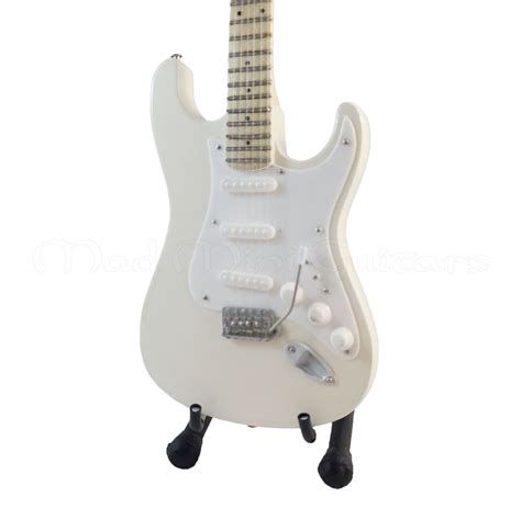 Jimi Hendrix Isabella” Stratocaster Mini Guitar Mad Mini Guitars