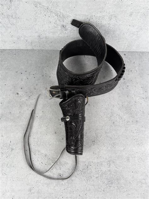 Cowboy Tooled Leather Holster Gun Belt Pistol Rig
