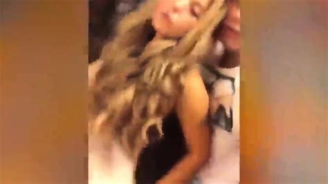 Snapchat MILFs And Teen Girls Sex Stories Compilation