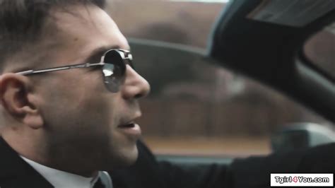 Small Tits Trans Natalie Mars Fists And Fucks A Girls Pussy