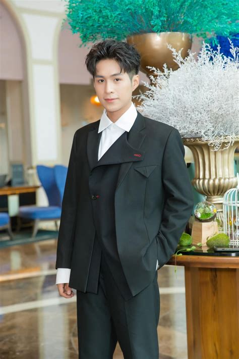 Ti U S Otis Nh T Tr Ng L Ai Hot Boy Faptv