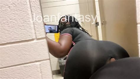 Joanfantasy Shows Off Her Mess Glasses Amateur Porn Xhamster