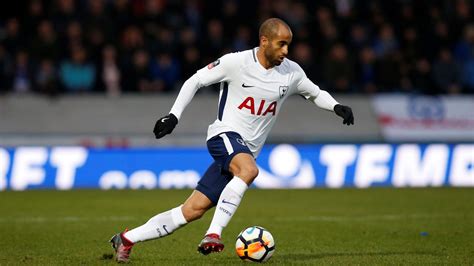 L Ancien Du Psg Lucas Moura Critiqu Pour Son Soutien Au D Put D