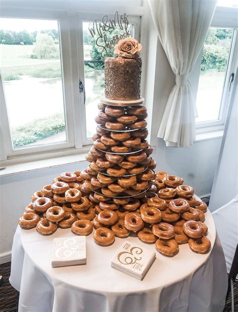 Donut Cake Ideas For Wedding at Tracy Silvera blog
