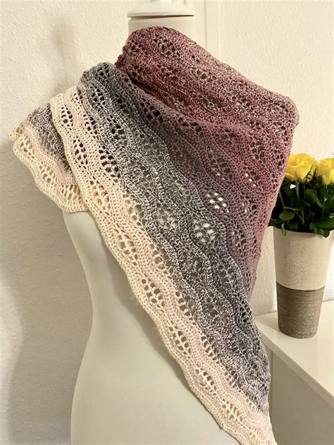 Granny Square Tuch Häkeln Anleitung Kostenlos Einfaches Dreieckstuch