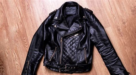 How To Clean Leather Jacket How To Cleaning Blog