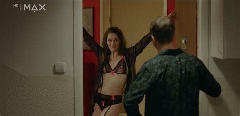 Nude Video Celebs Klara Issova Nude Zoufale Zeny Delaji Zoufale Veci