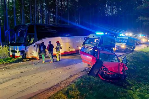 Zderzenie opla z autobusem zdjęcia Moja Ostrołęka lepsza strona