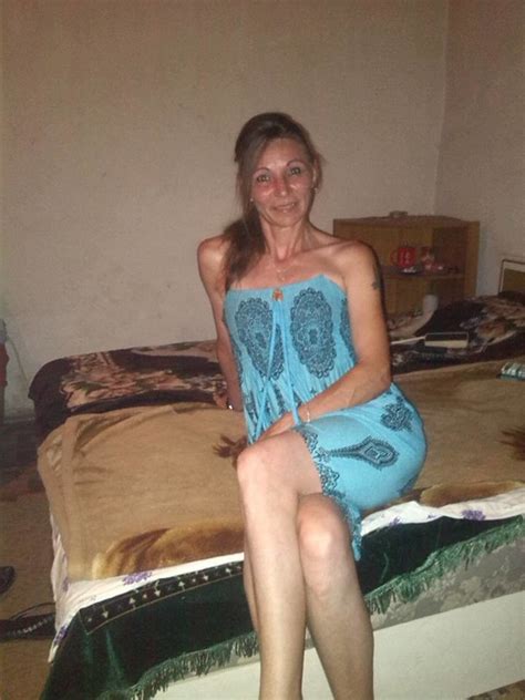 Eliza iz Subotice Hot Matorke ona traži njega